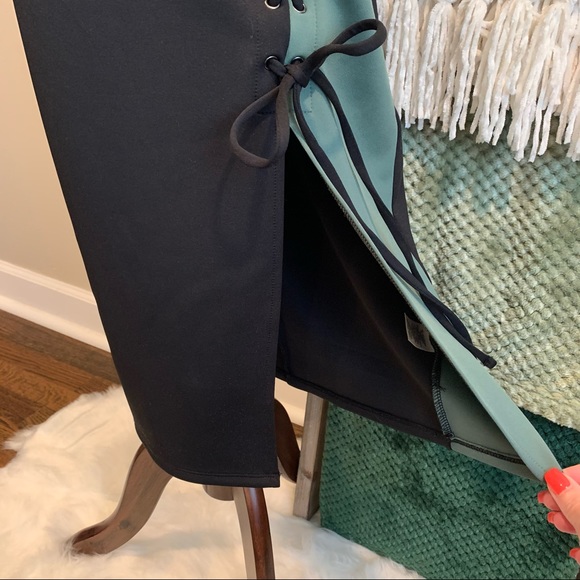 🍈 Belle Sky Sleeveless MIDI Dress - Picture 6 of 11